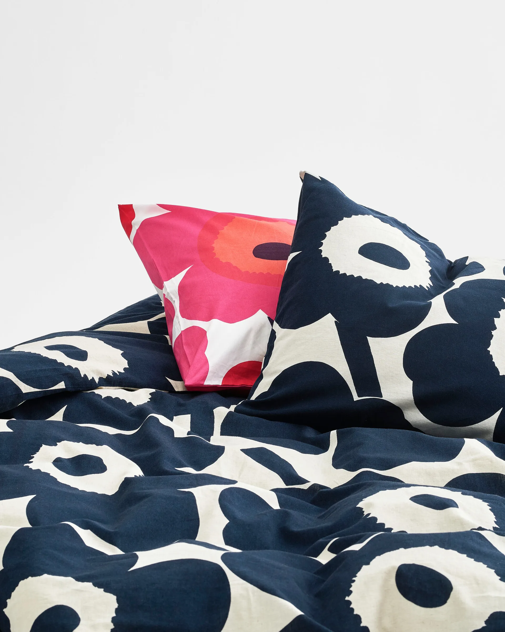 Unikko örngott 50x60 cm, röd Marimekko
