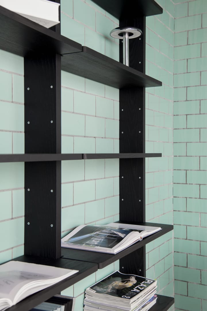 Gridlock Deep Shelf W800 hyllplan, Black stained Ash Massproductions