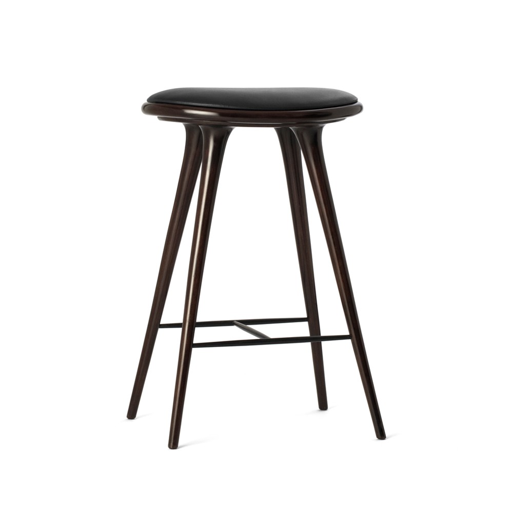 Mater High stool barpall 69 cm läder svart, brunbetsat bokstativ