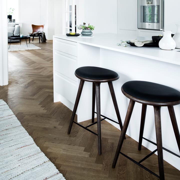 High stool barpall 74 cm, läder svart, aluminium stativ Mater