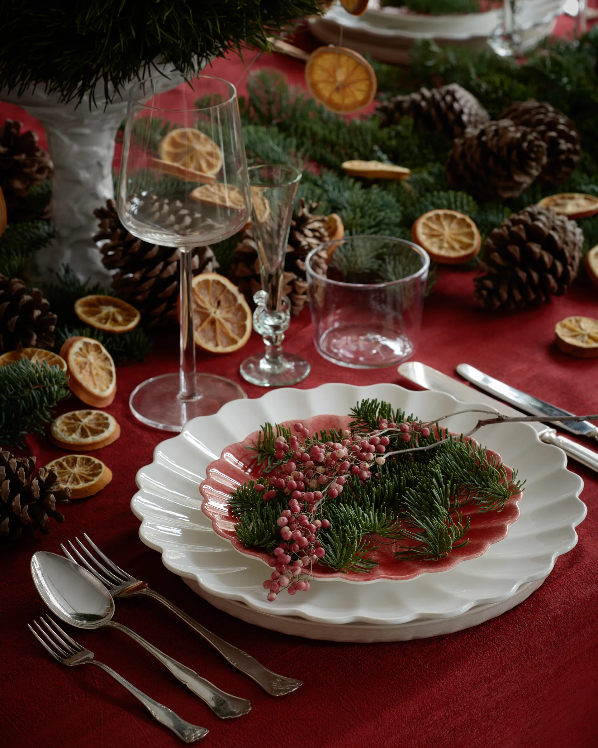 Oyster tallrik 20 cm, Röd Mateus