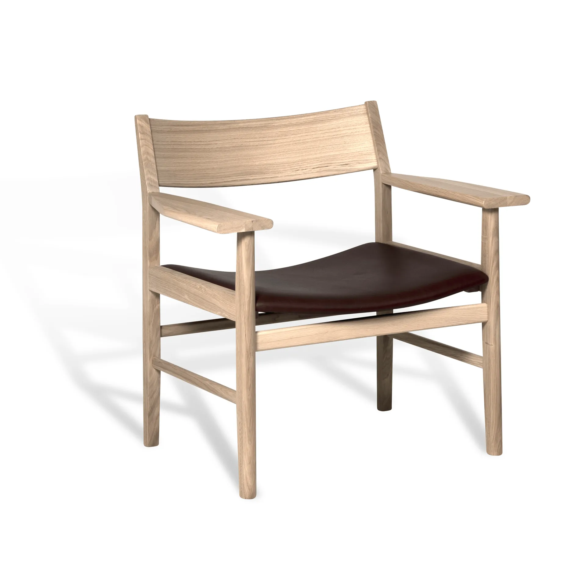 Siza loungestol, Vitpigmenterad mattlackad ek-Mocca Tärnsjö läder Mavis