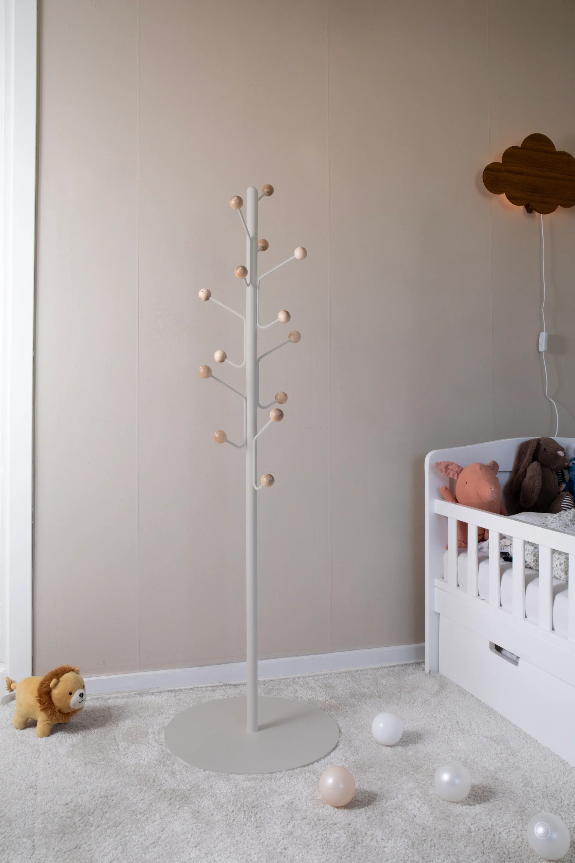 Bill Floor klädhängare junior, Greige Maze