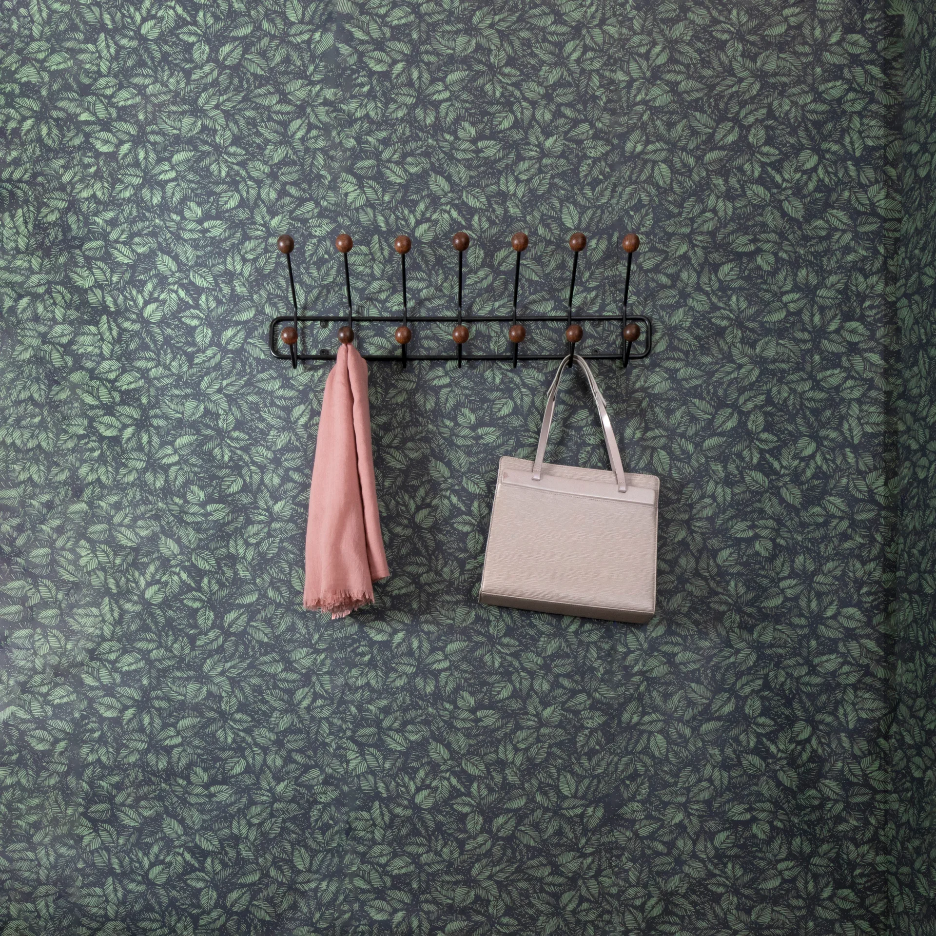 Bill Horizontal, Svart-mörkbrun Maze