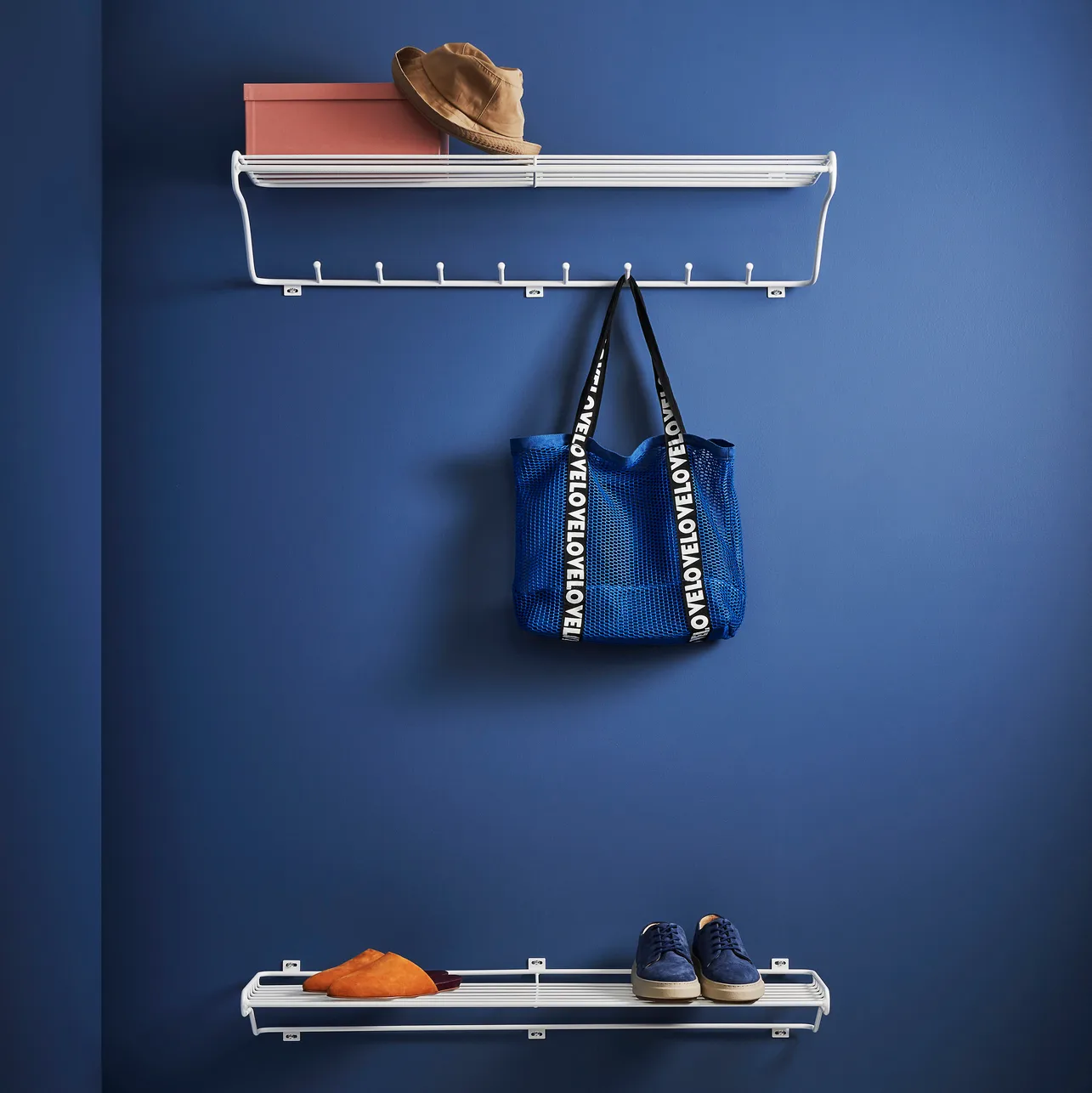 Maze skohylla L, vit Maze