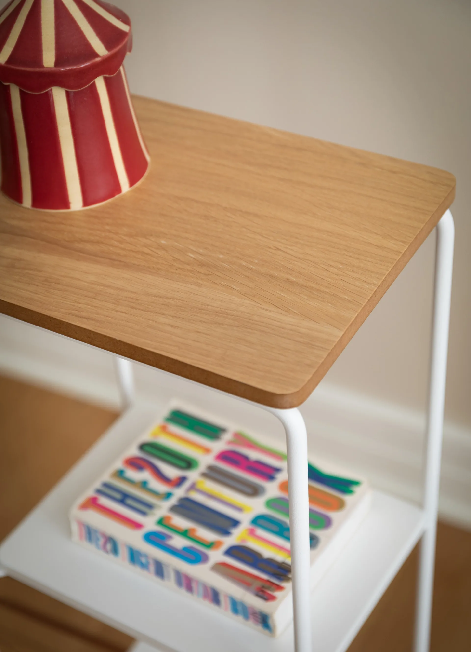 Mixrack Floor Shelf S hylla 26x19x57,2 cm, Oak-white Maze