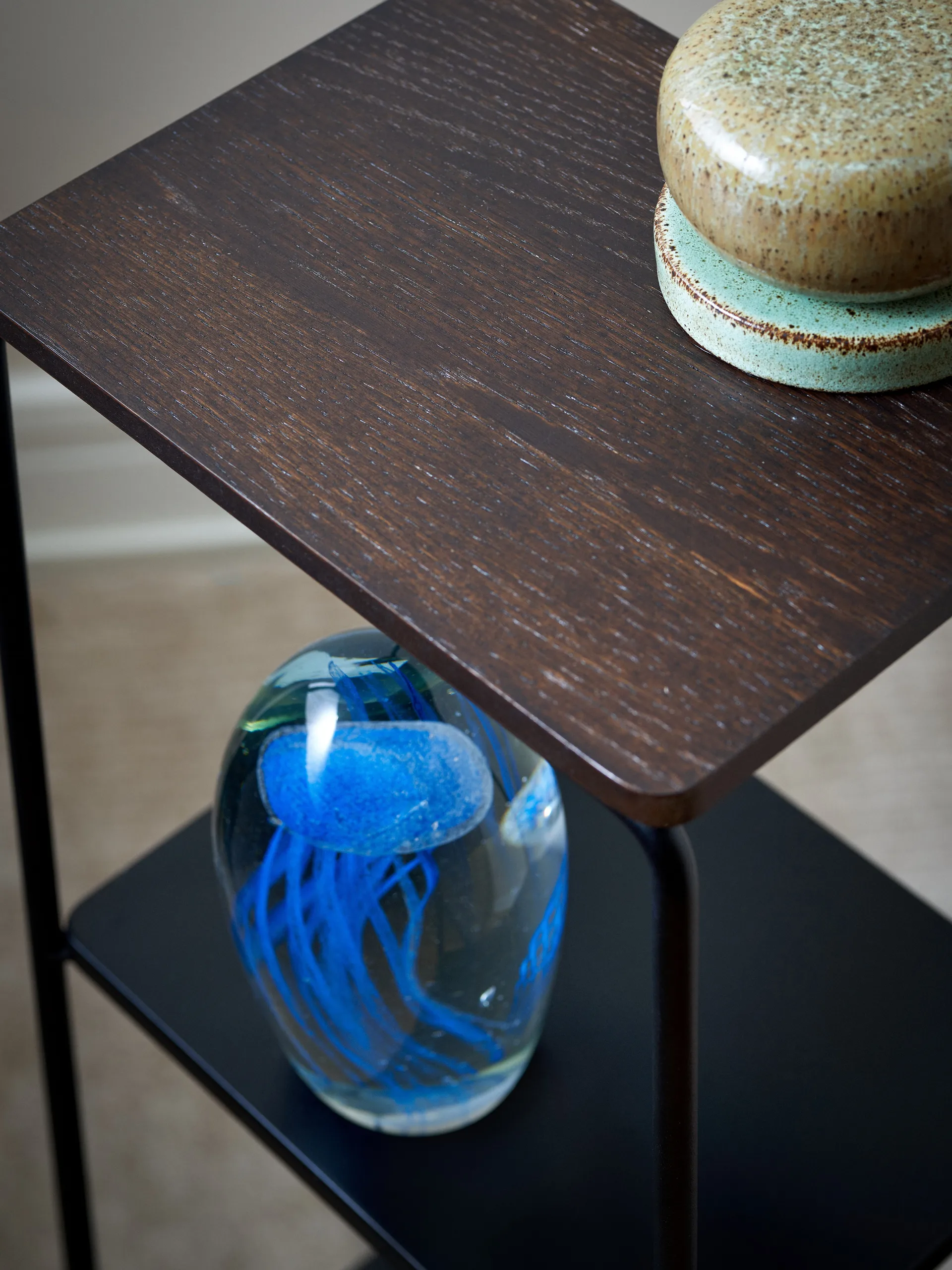 Mixrack Floor Shelf S hylla 26x19x57,2 cm, Stained oak-black Maze