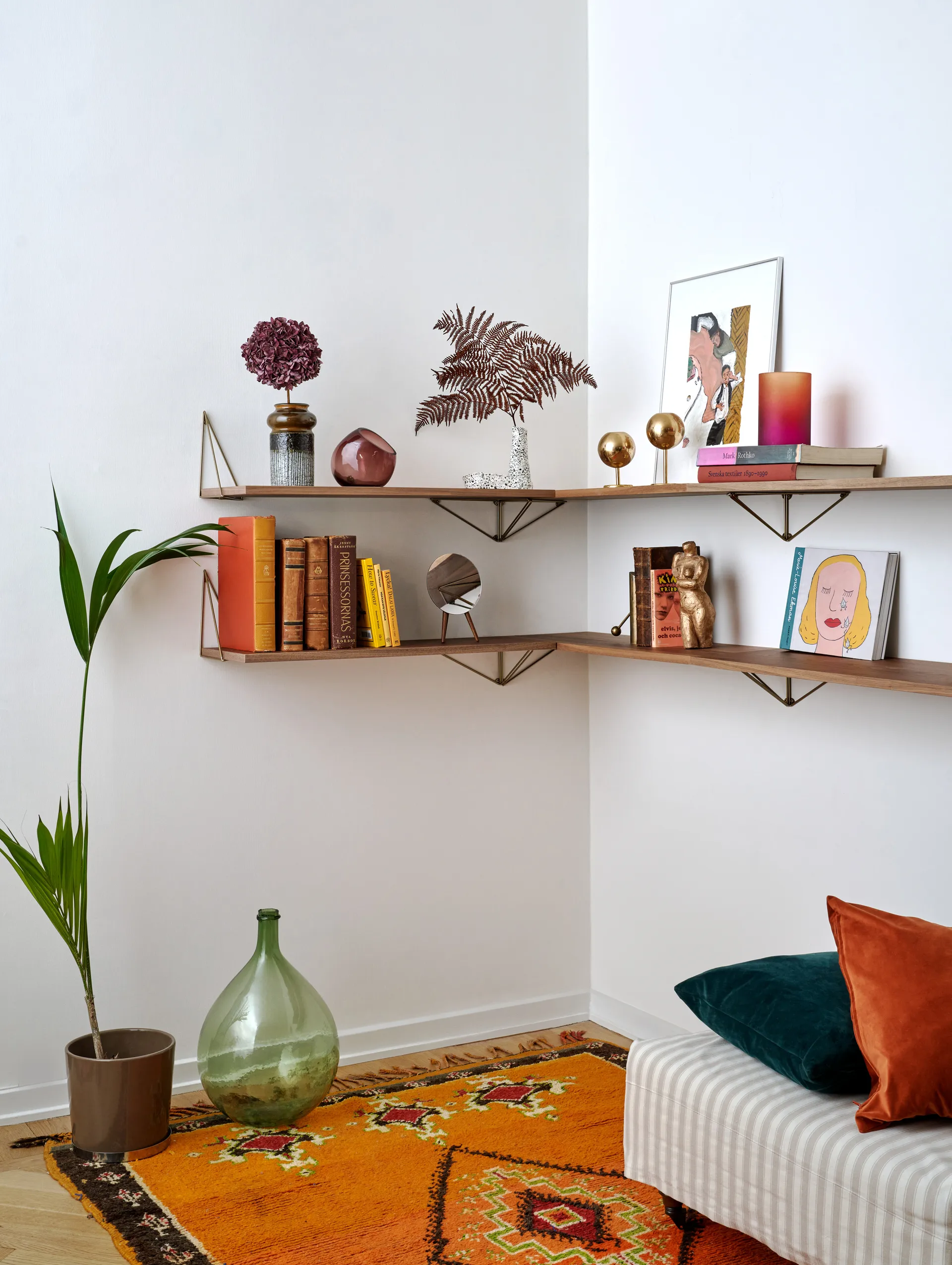 Pythagoras Bundle B hyllsystem valnöt-mässing Maze