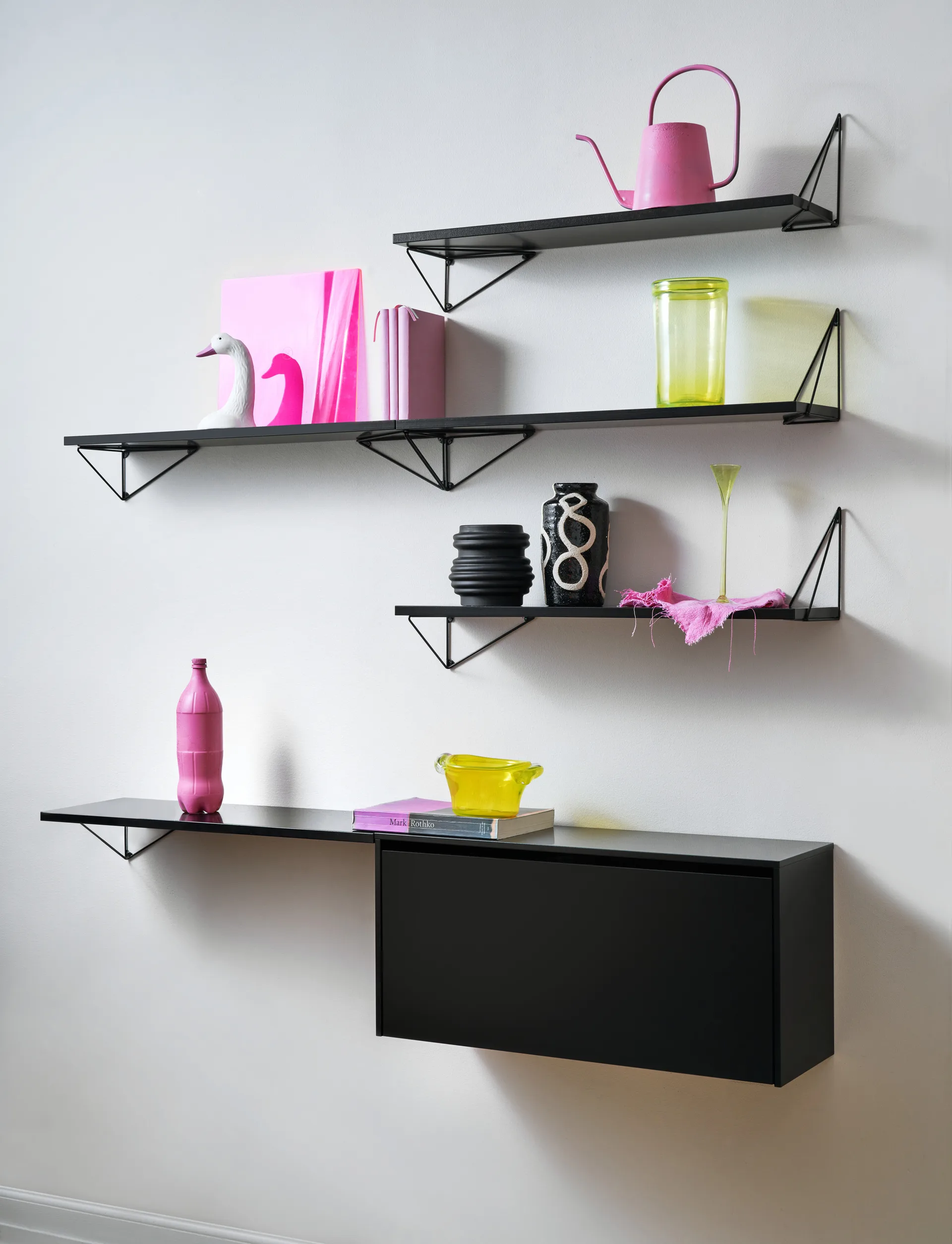 Pythagoras Cabinet väggskåp 38x80 cm, Black Maze