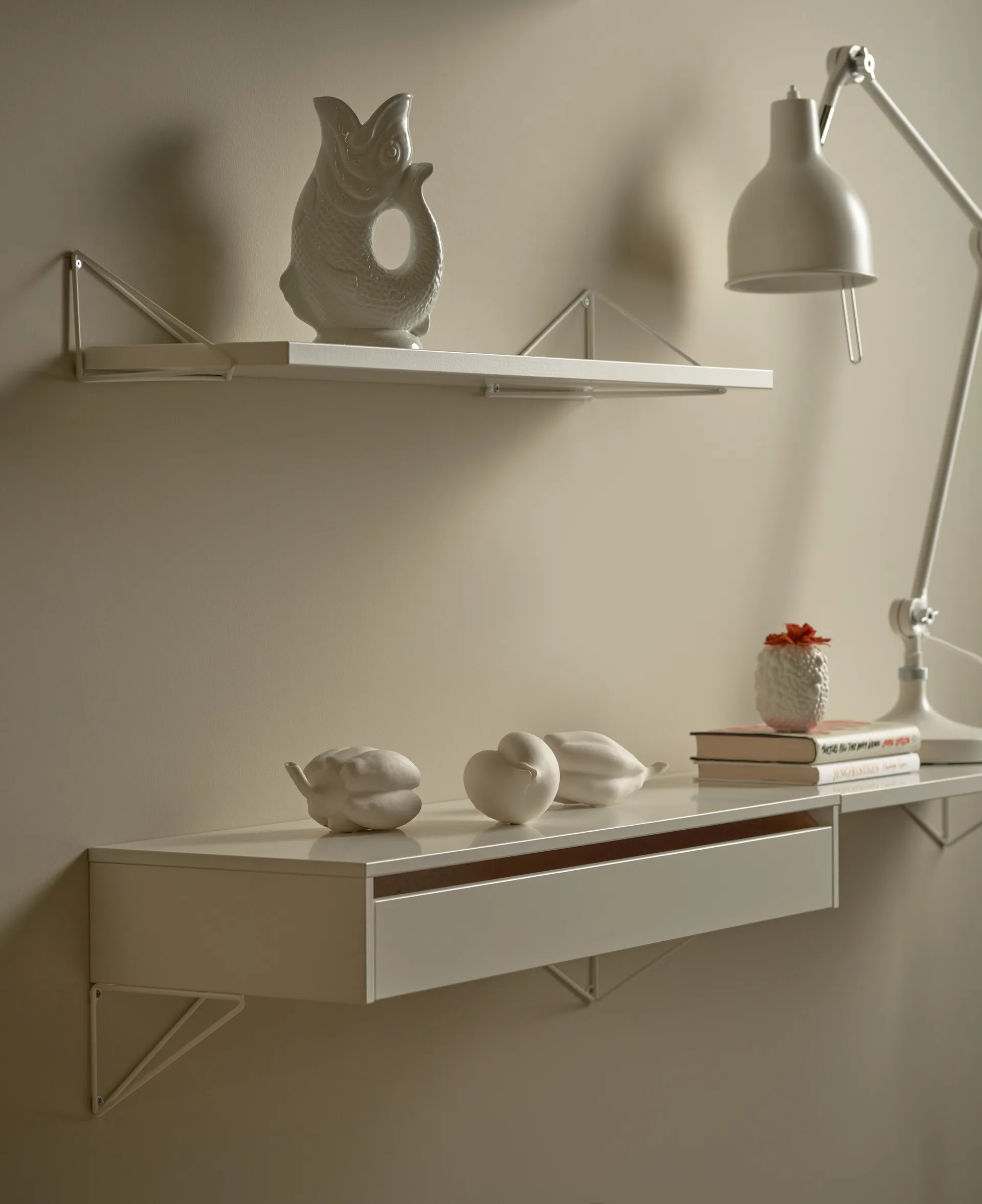 Pythagoras Shelf L hyllplan, vit Maze