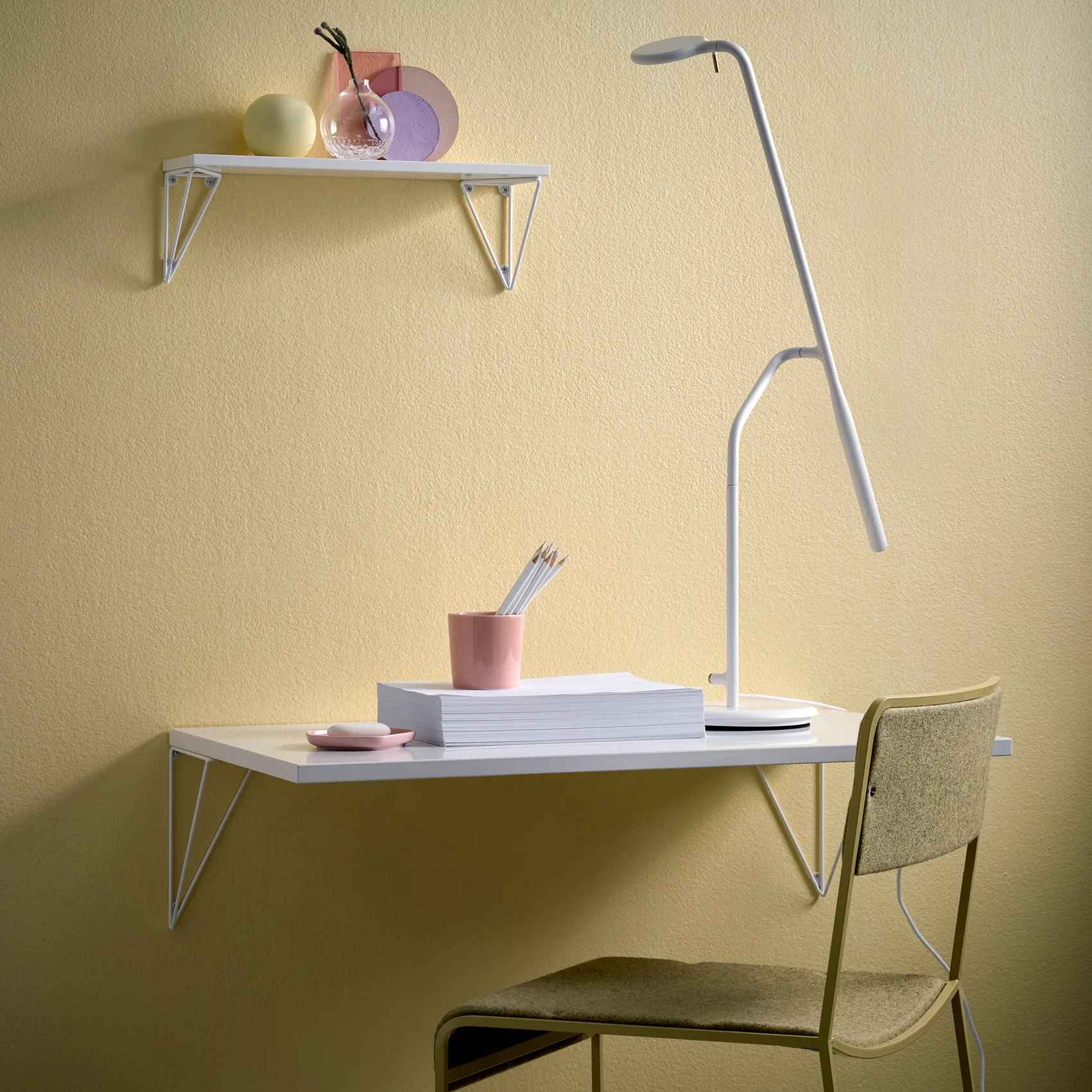 Pythagoras skrivbordsskiva, Vit Maze