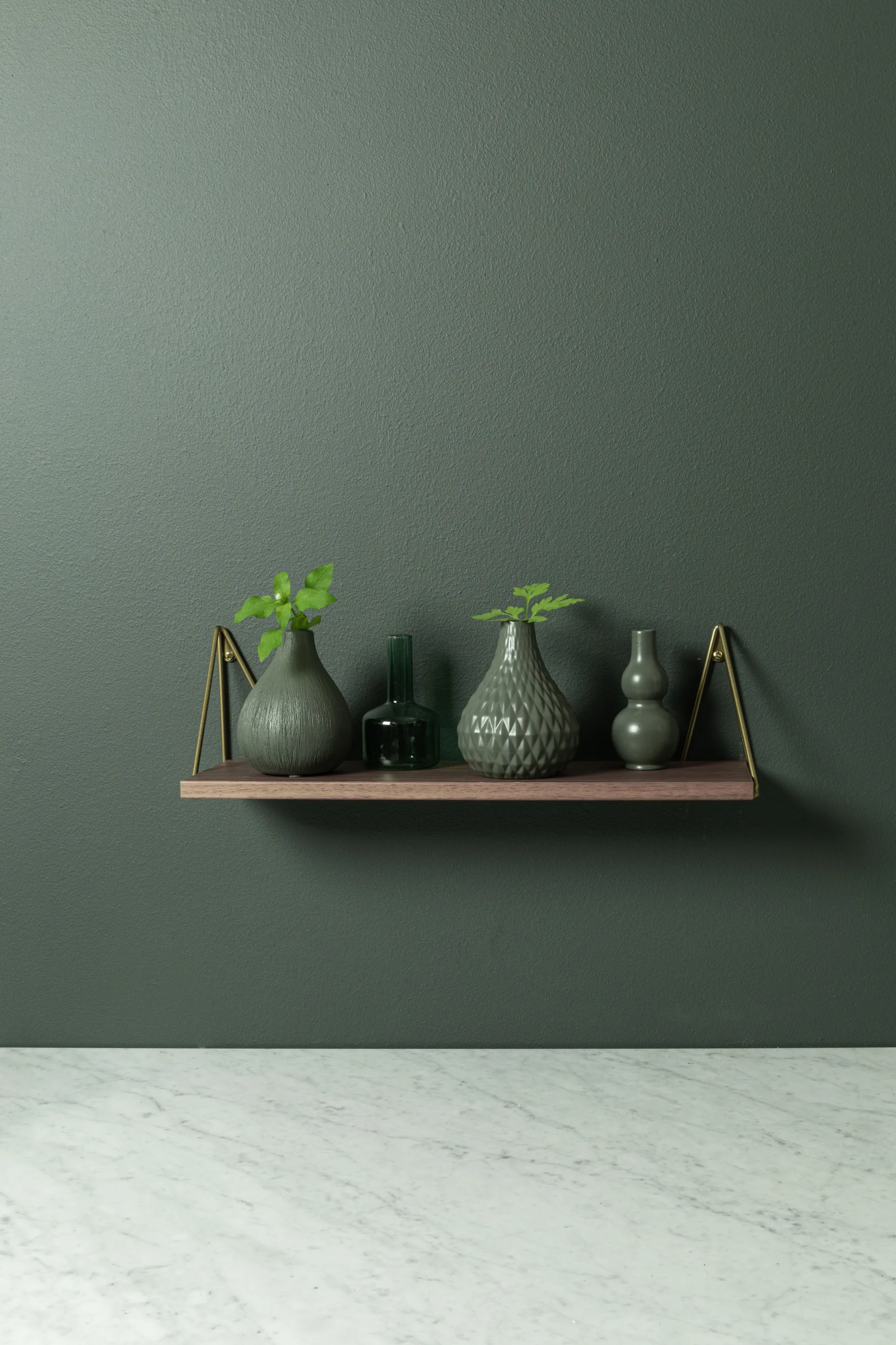 Pythagoras XS hylla, Valnöt-mässing Maze