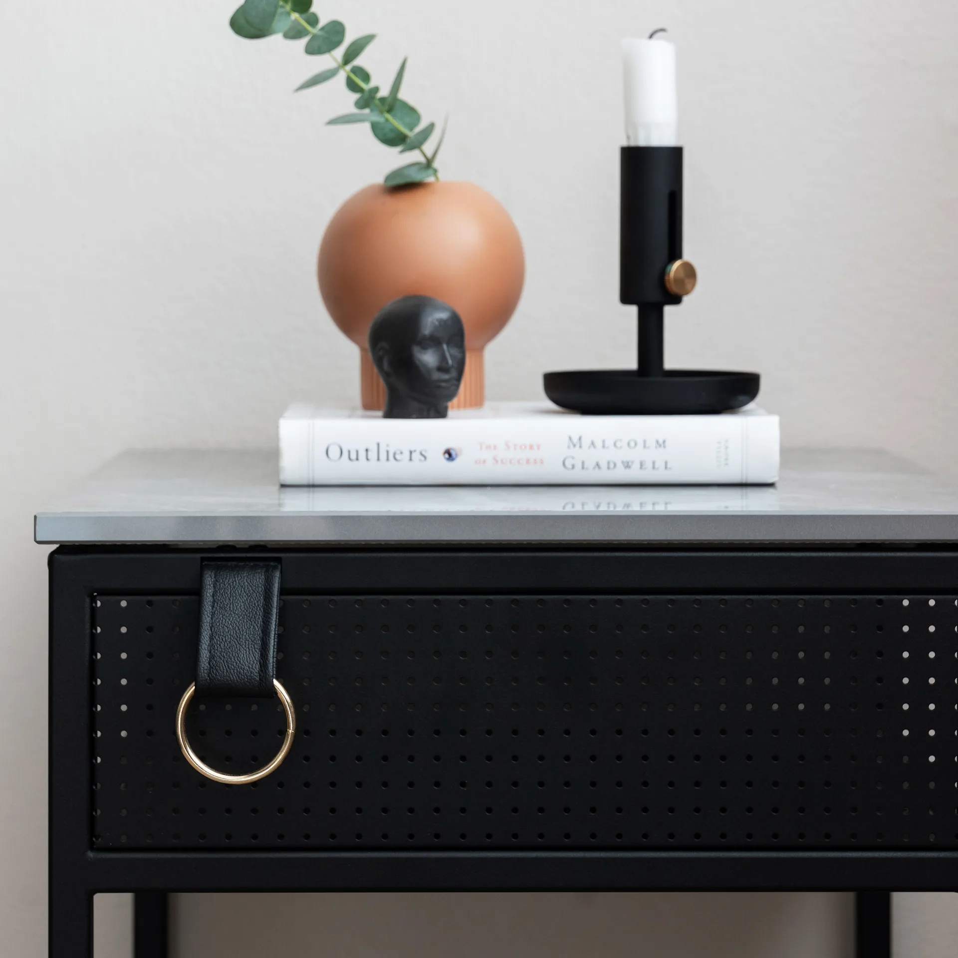 Tracy sidobord, vänsterställt, svart Maze