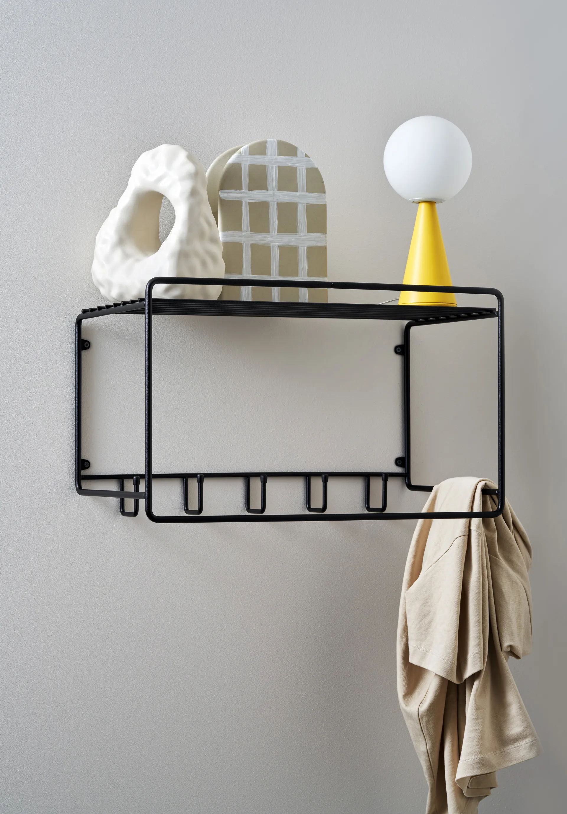 Uptown hatthylla, Svart Maze