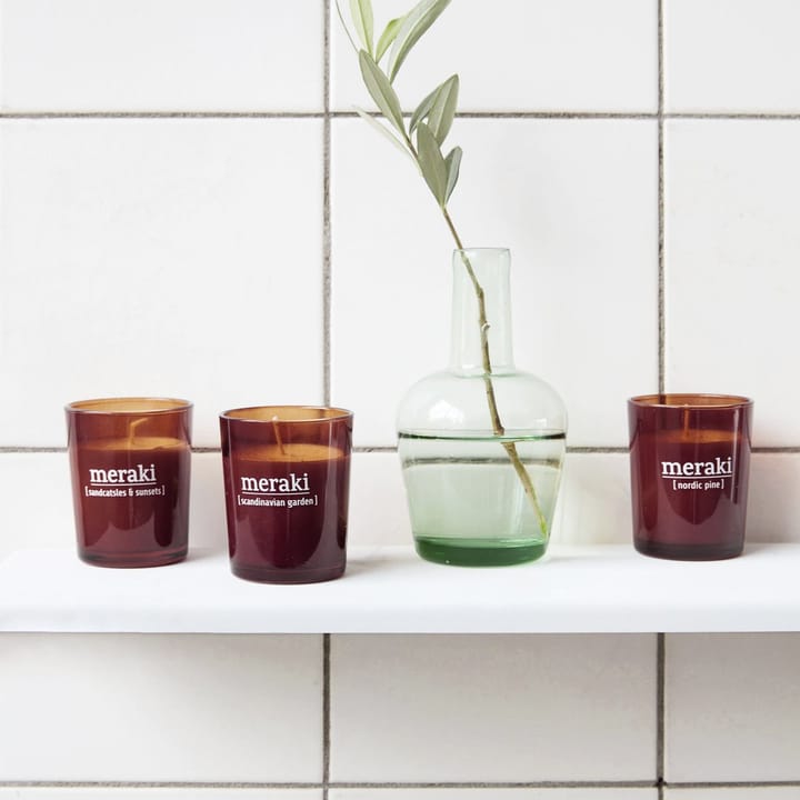 Meraki doftljus brunt glas 12 timmar - Scandinavian garden - Meraki
