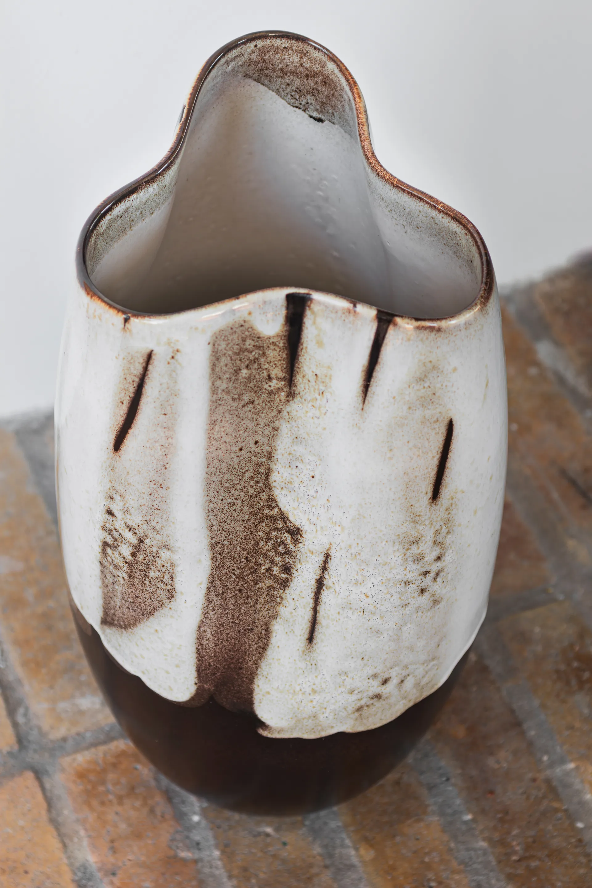 By Hand vas large 38,5 cm, Off-white Mette Ditmer