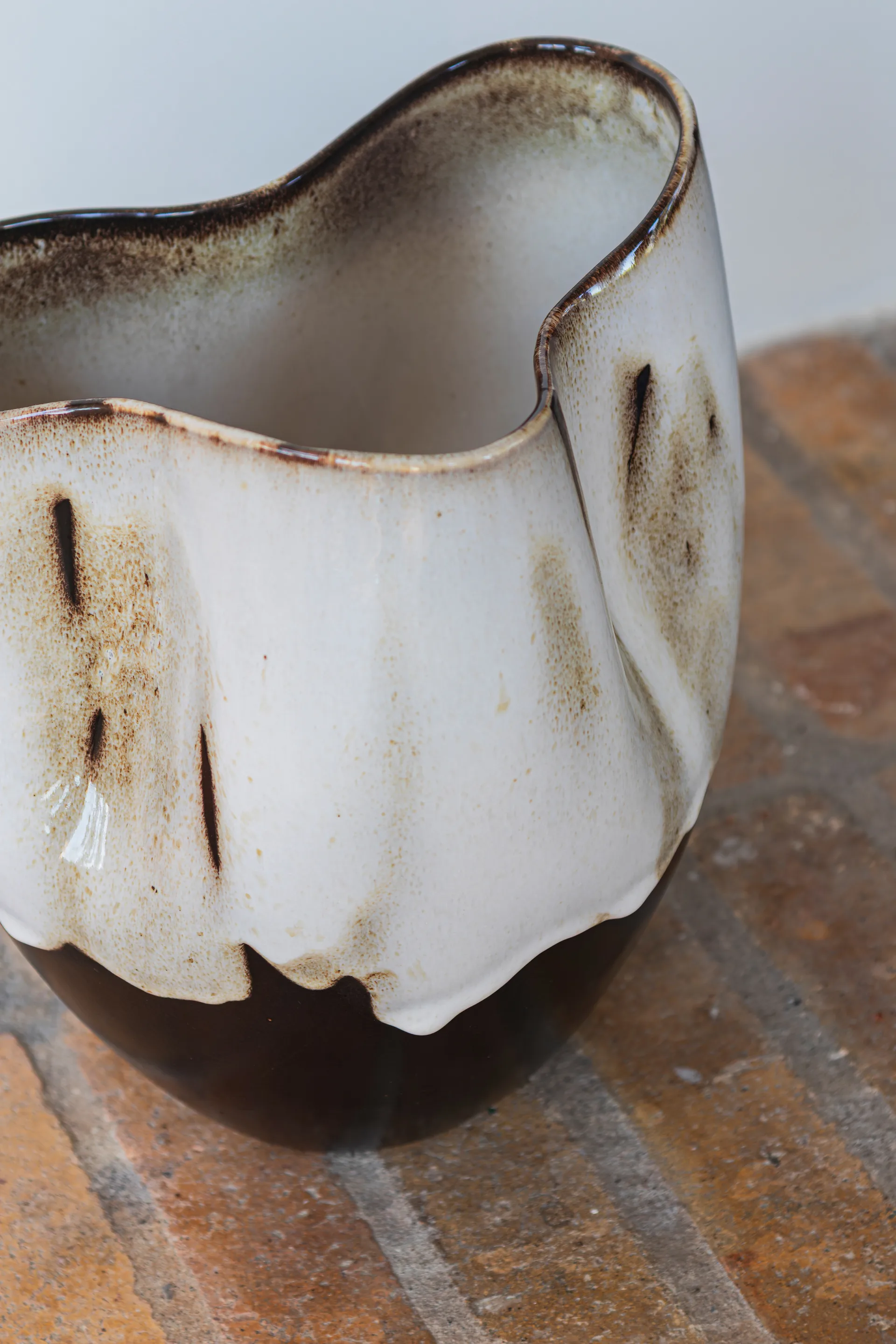 By Hand vas small 24,5 cm, Off-white Mette Ditmer