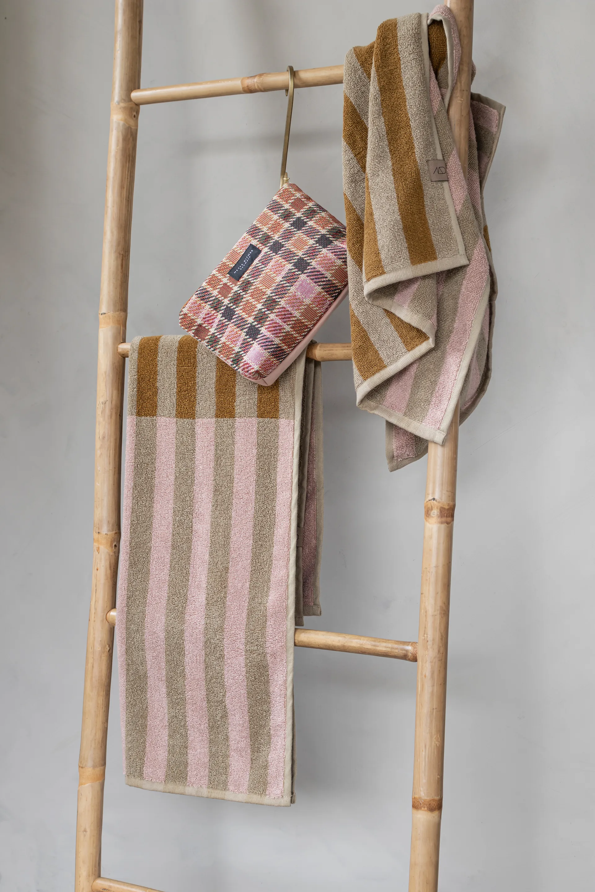 Disorder handduk, Powder rose Mette Ditmer