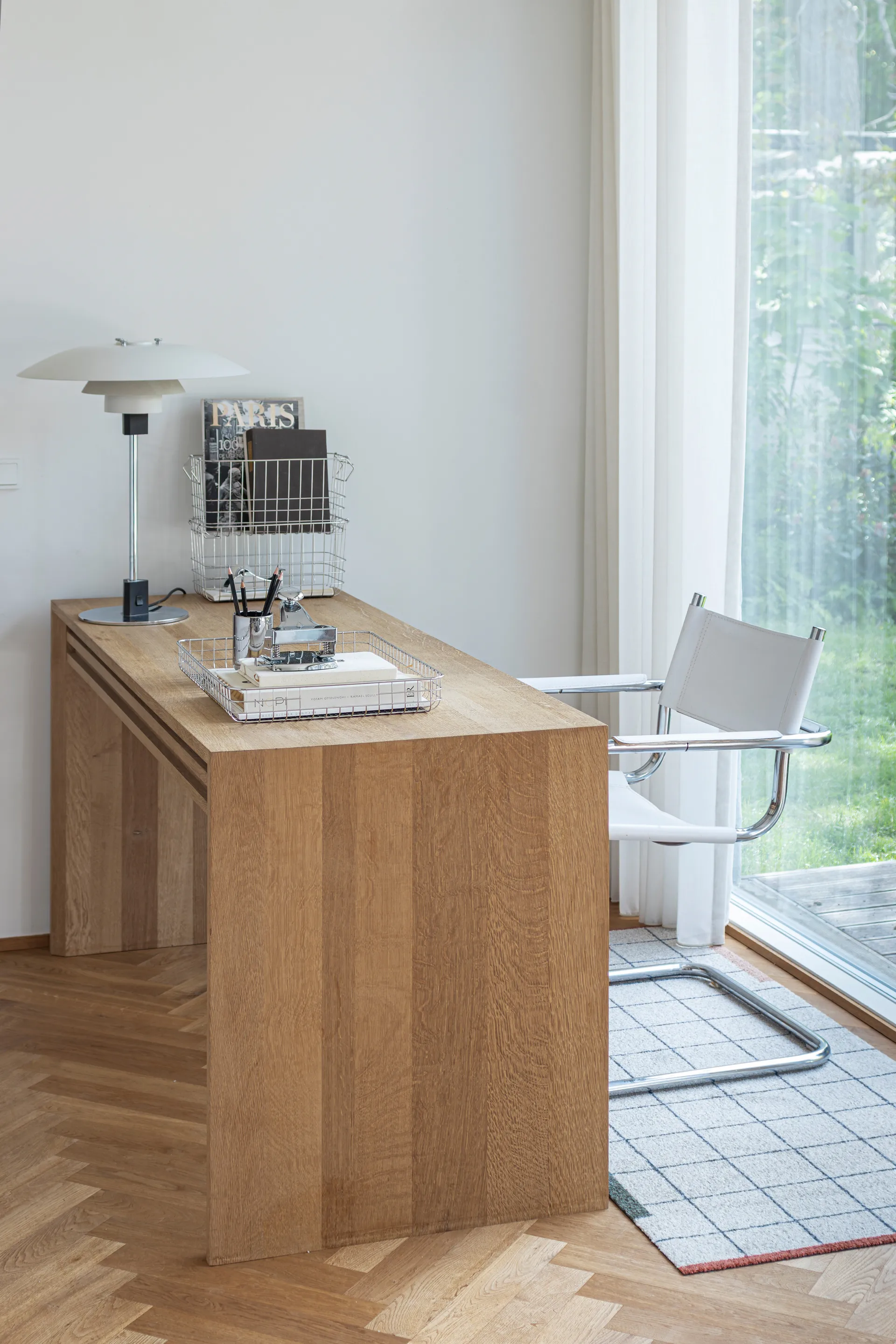 Lift serveringsbricka 33,5x45,5 cm, Chrome Mette Ditmer
