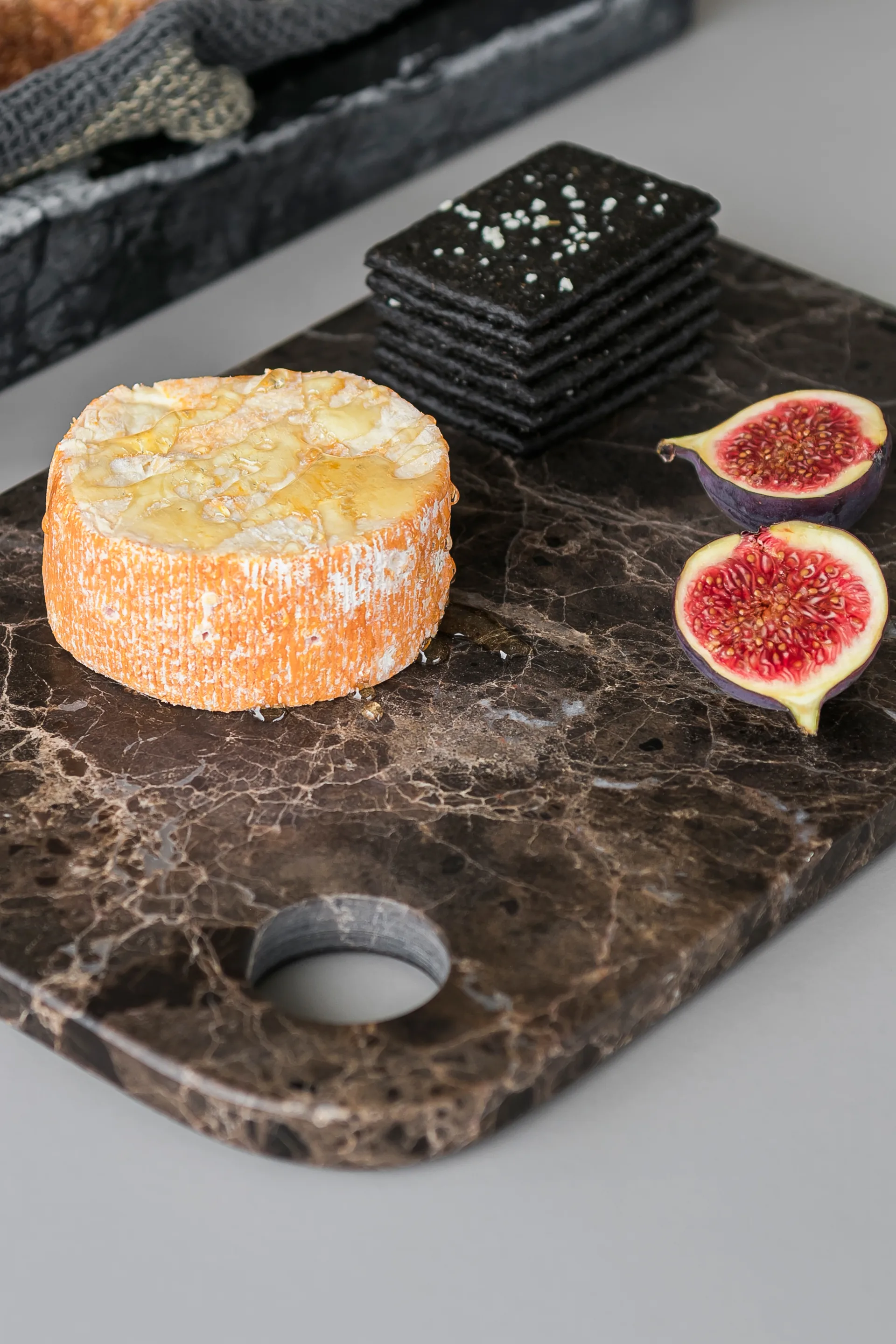 Marble serveringsbricka medium 20x30 cm, Brown Mette Ditmer