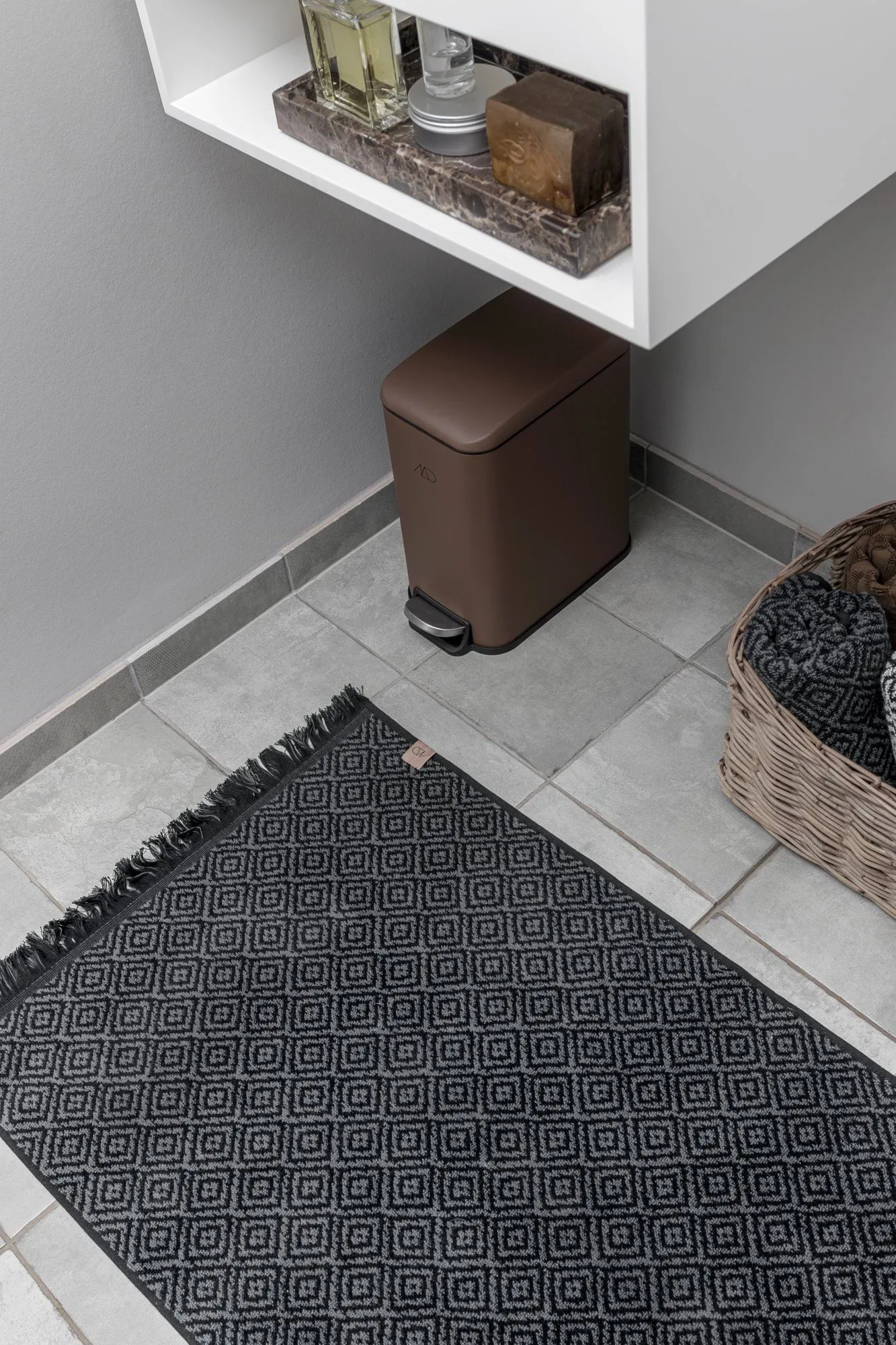 Morocco badrumsmatta 50x80 cm, Black-grey Mette Ditmer