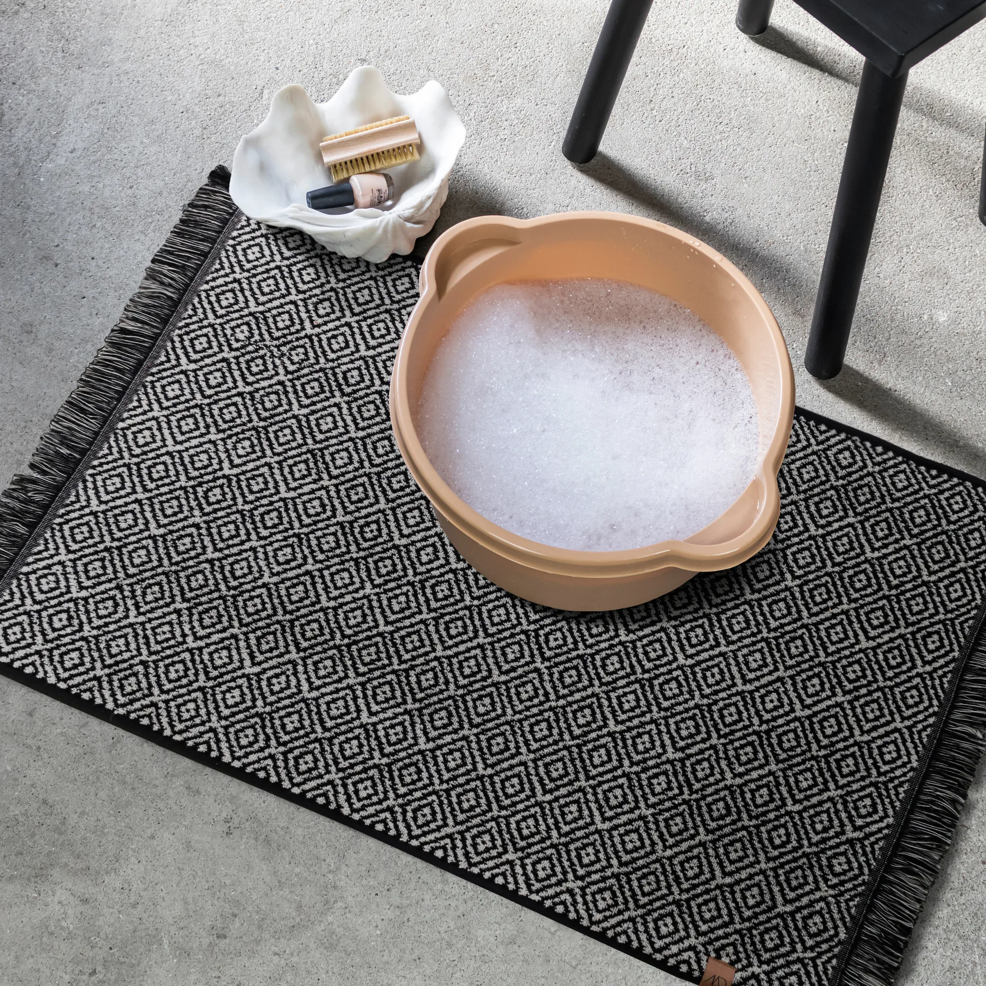 Morocco badrumsmatta 50x80 cm, Black-white Mette Ditmer