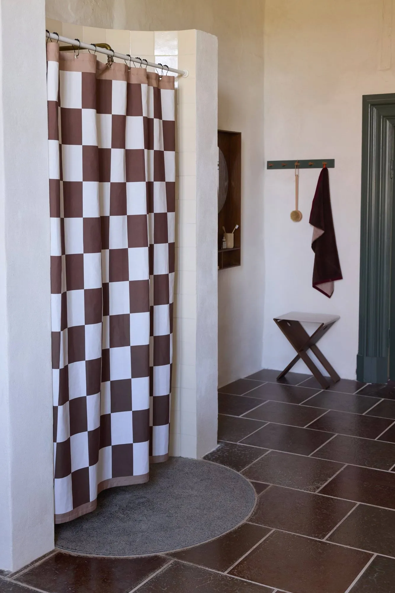 Retro duschdraperi 150x200 cm, Brun Mette Ditmer