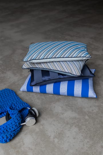 Stripes kudde 40x60 cm - Cobalt - Mette Ditmer