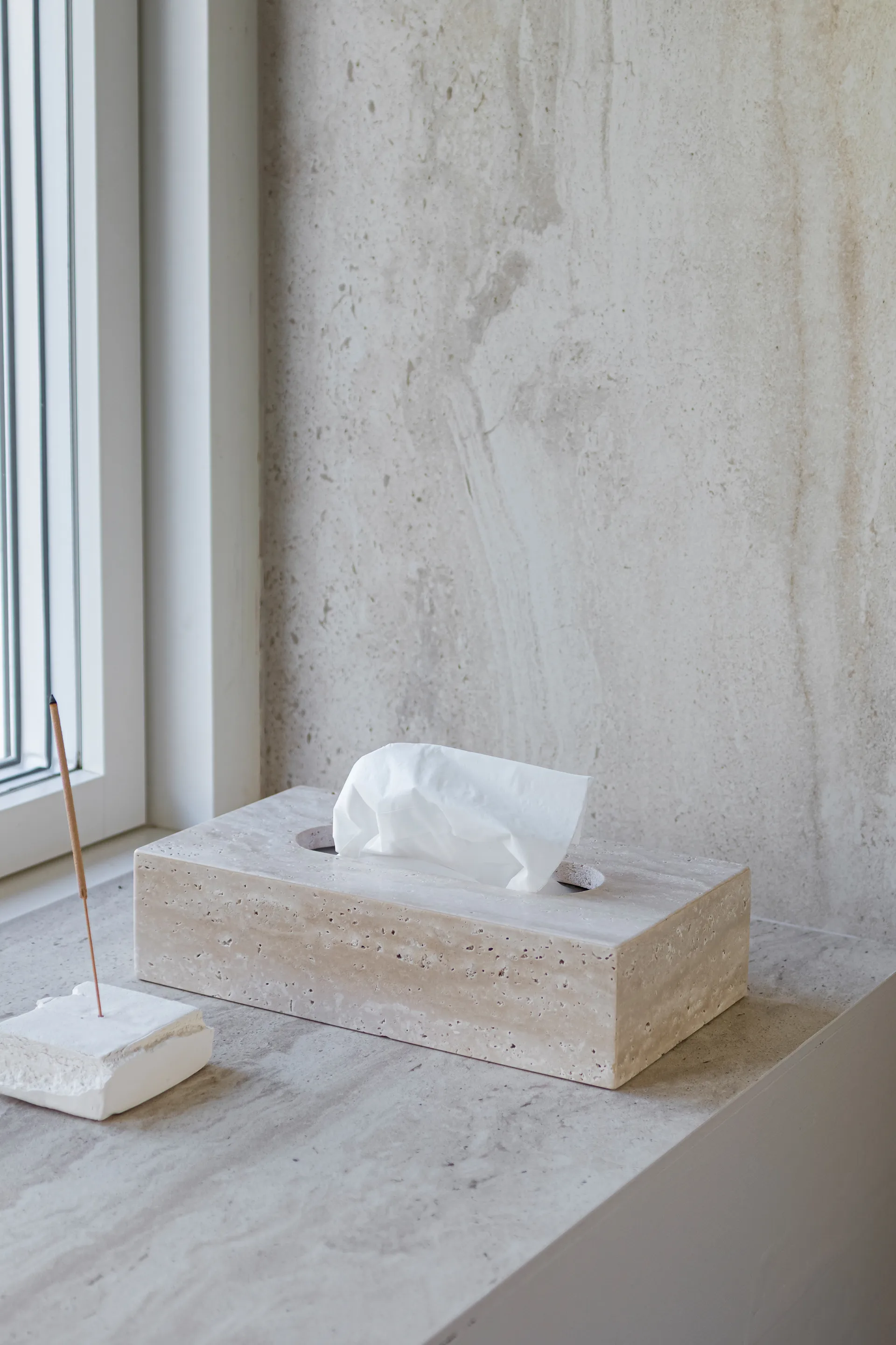 Travertine näsdukslåda 14x25,5 cm, Linen Mette Ditmer