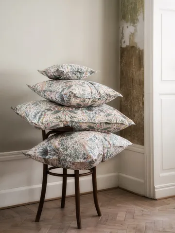 Morris & Co. Strawberry Thief Örngott - Grön, 50x60 cm - Mille Notti