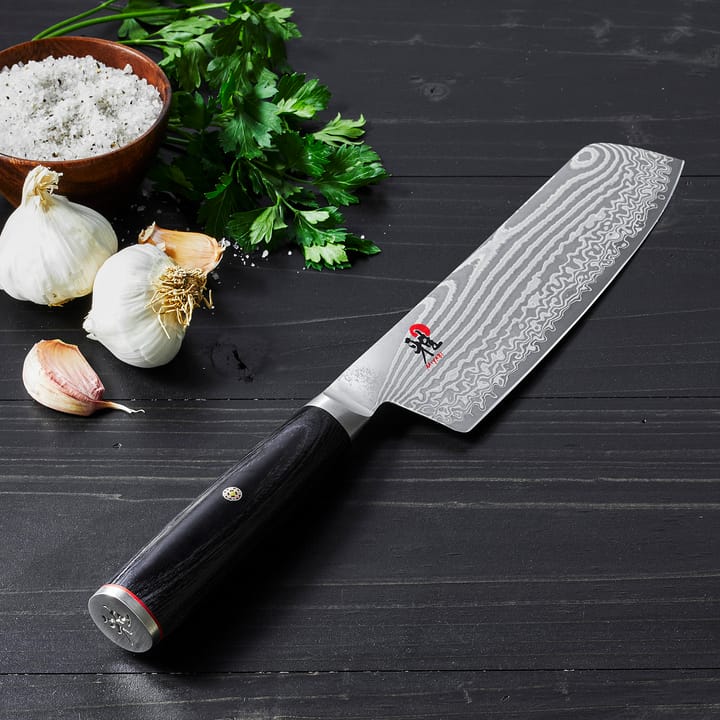 Raw 5000FCD nakiri fruktkniv rektangulär 17 cm, Damaskus-svart Miyabi