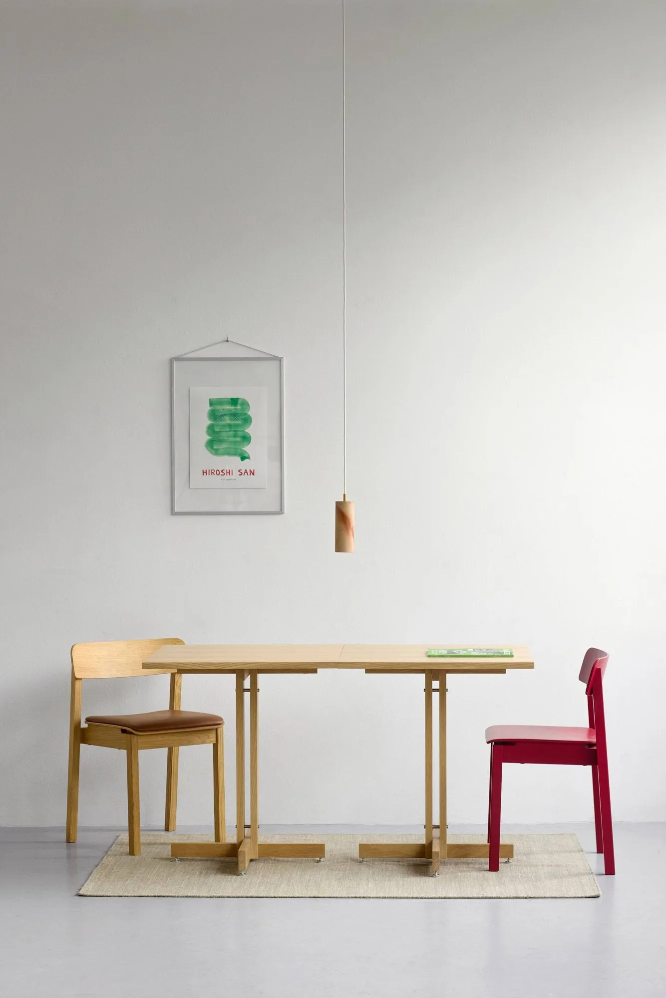 KUMU cafébord, Oljad ek, 60x60 cm MOEBE