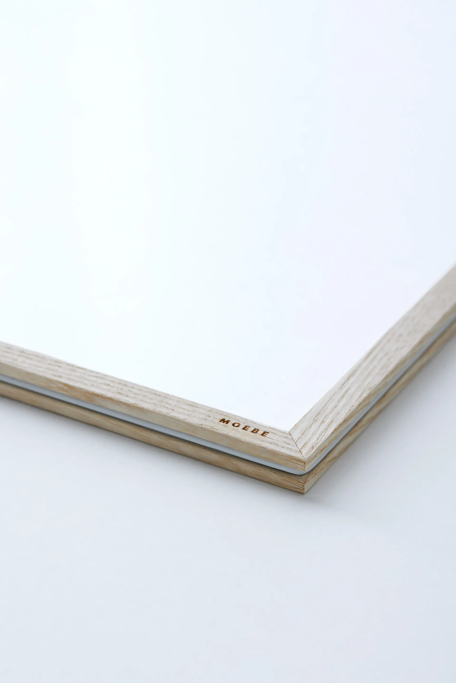 Moebe askram A2 44,8x61,5 cm, Transparent, Wood, Black MOEBE
