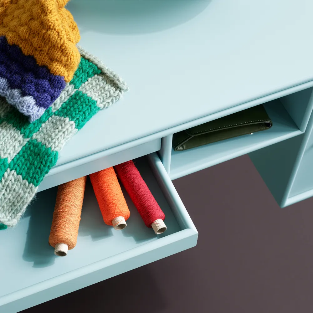 Bureau skrivbord, pine 136 Montana