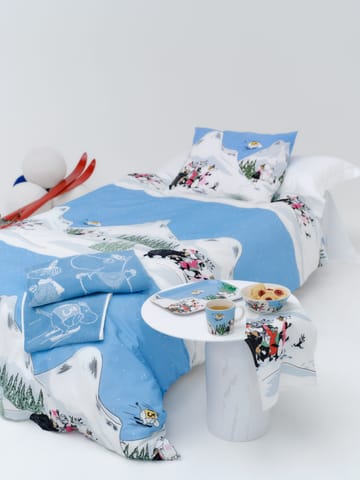 Muminmugg vinter 2024 Backhoppning - 30 cl - Moomin Arabia
