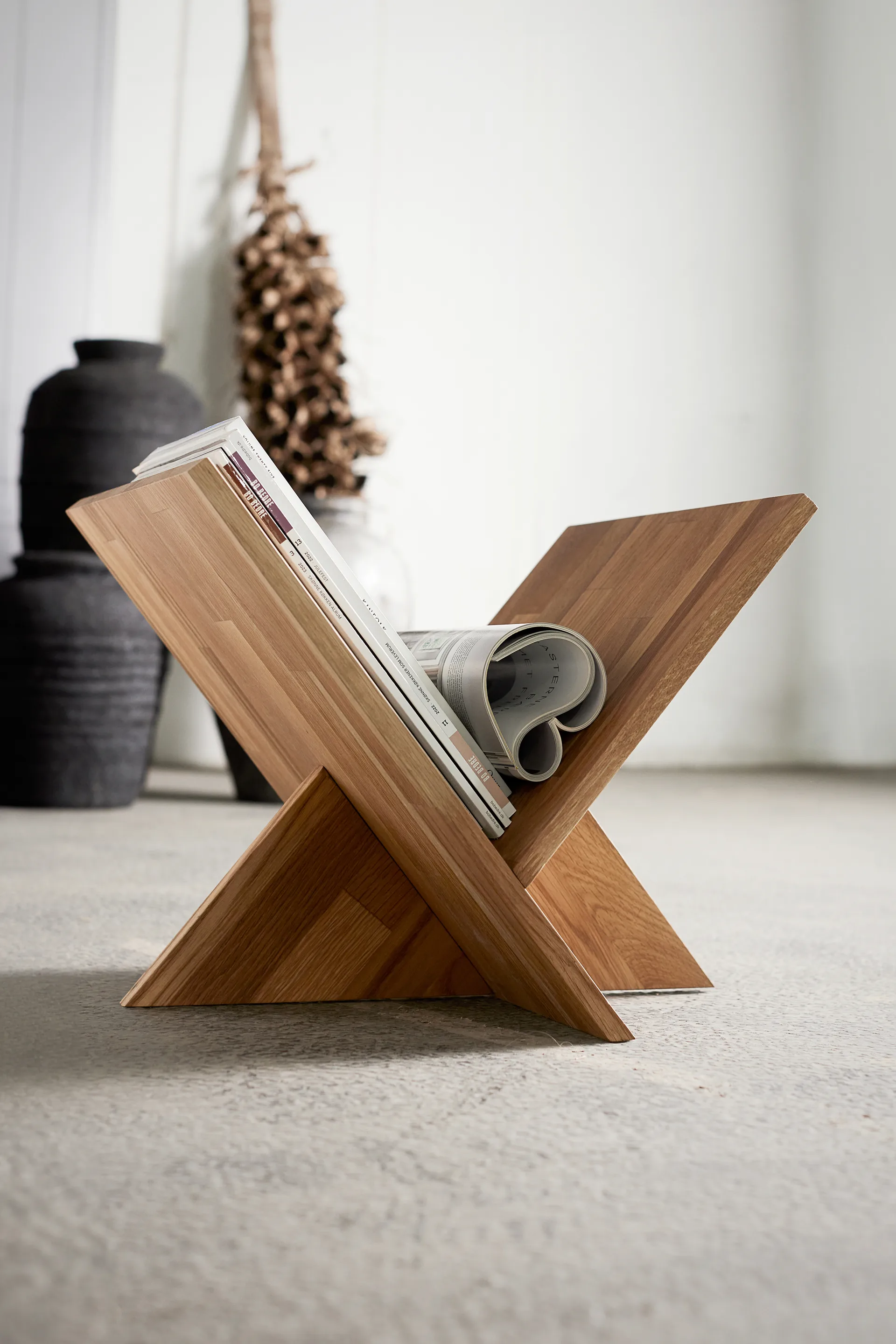 Ottawa tidningsställ, Natural oak MUUBS