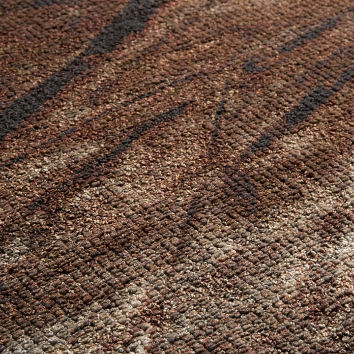 Surface matta 200x300 cm - Brun-svart - MUUBS