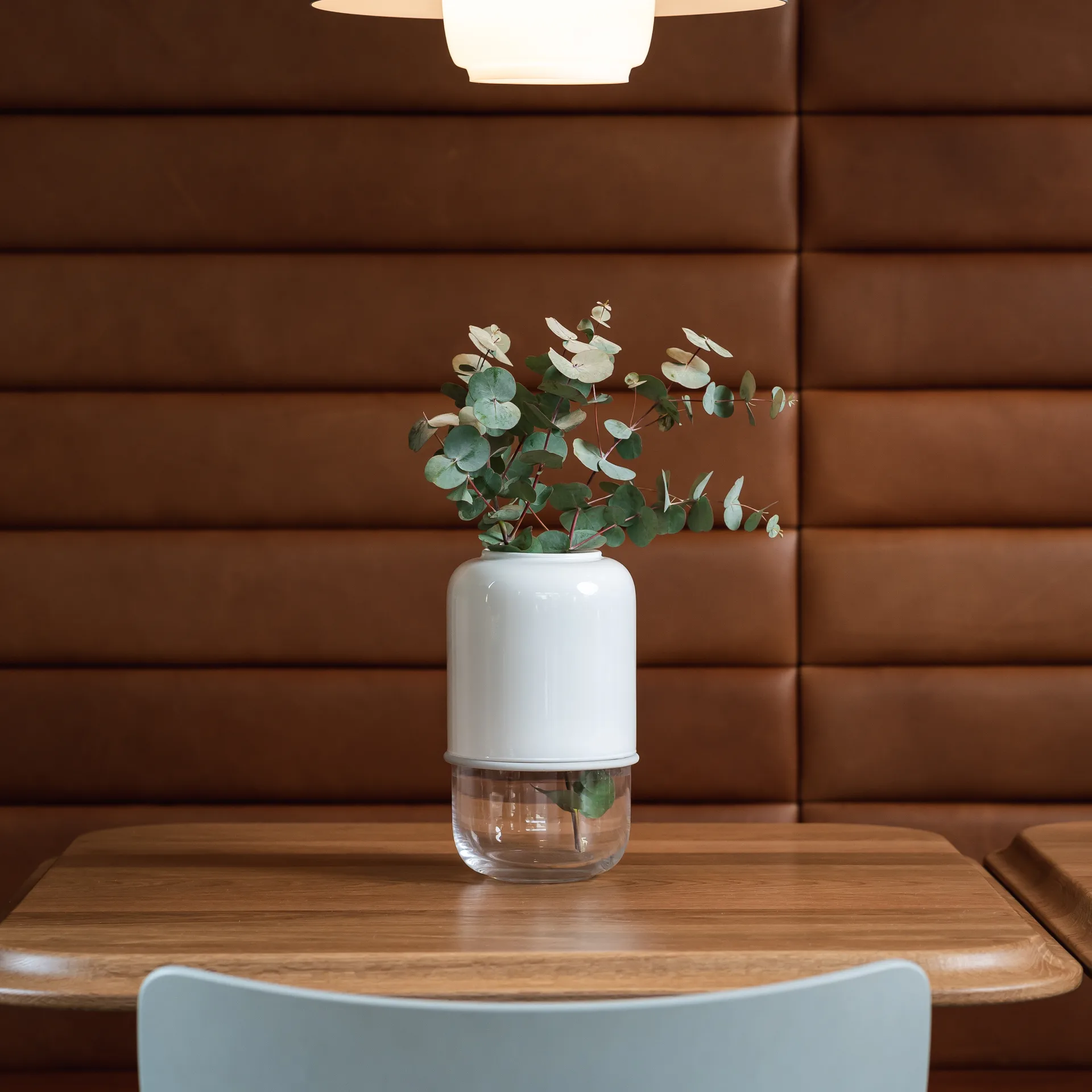 Capsule justerbar vas 18-28 cm, Vit-klar Muurla