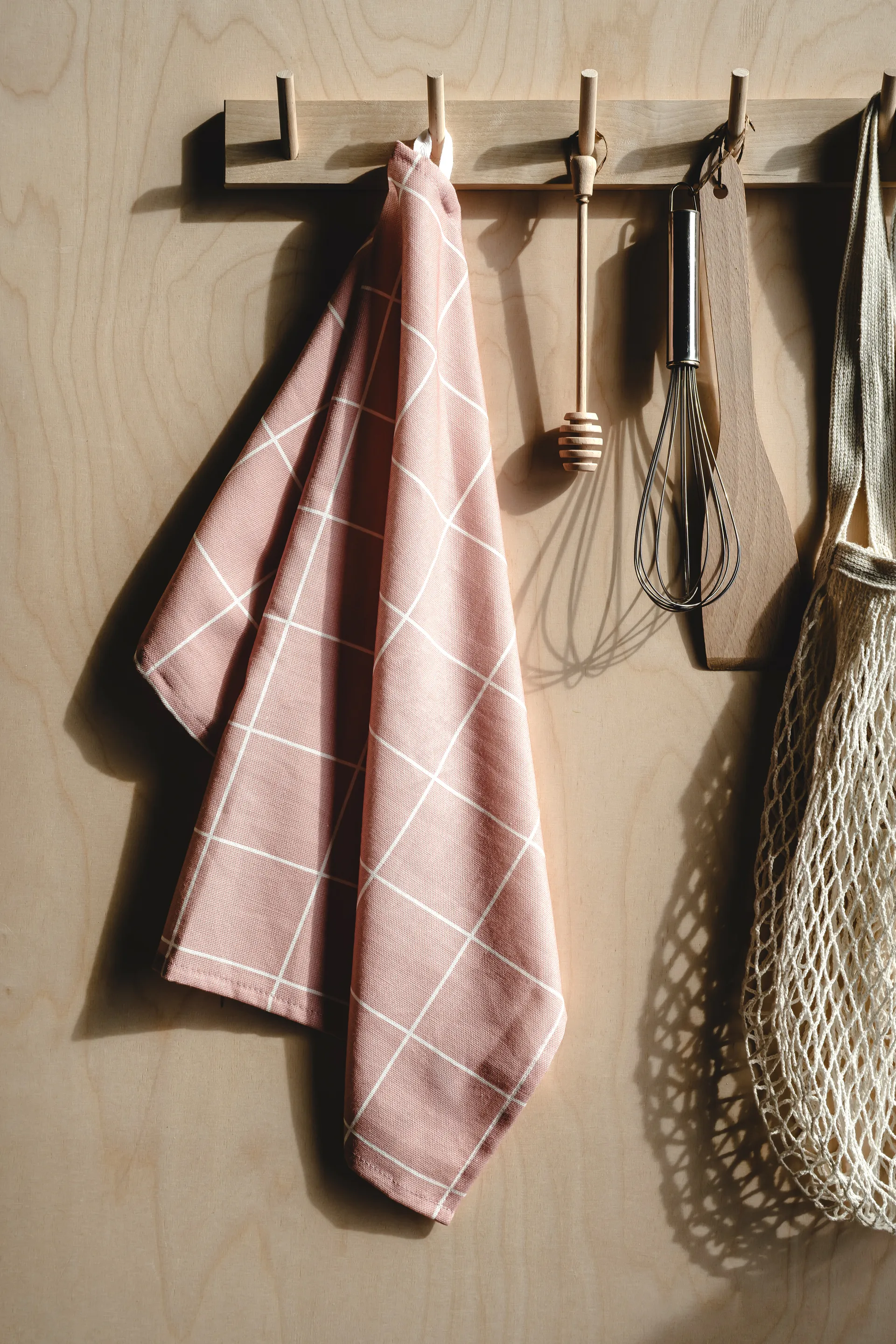 Checks & Stripes kökshandduk 50x70 cm, Pink Muurla