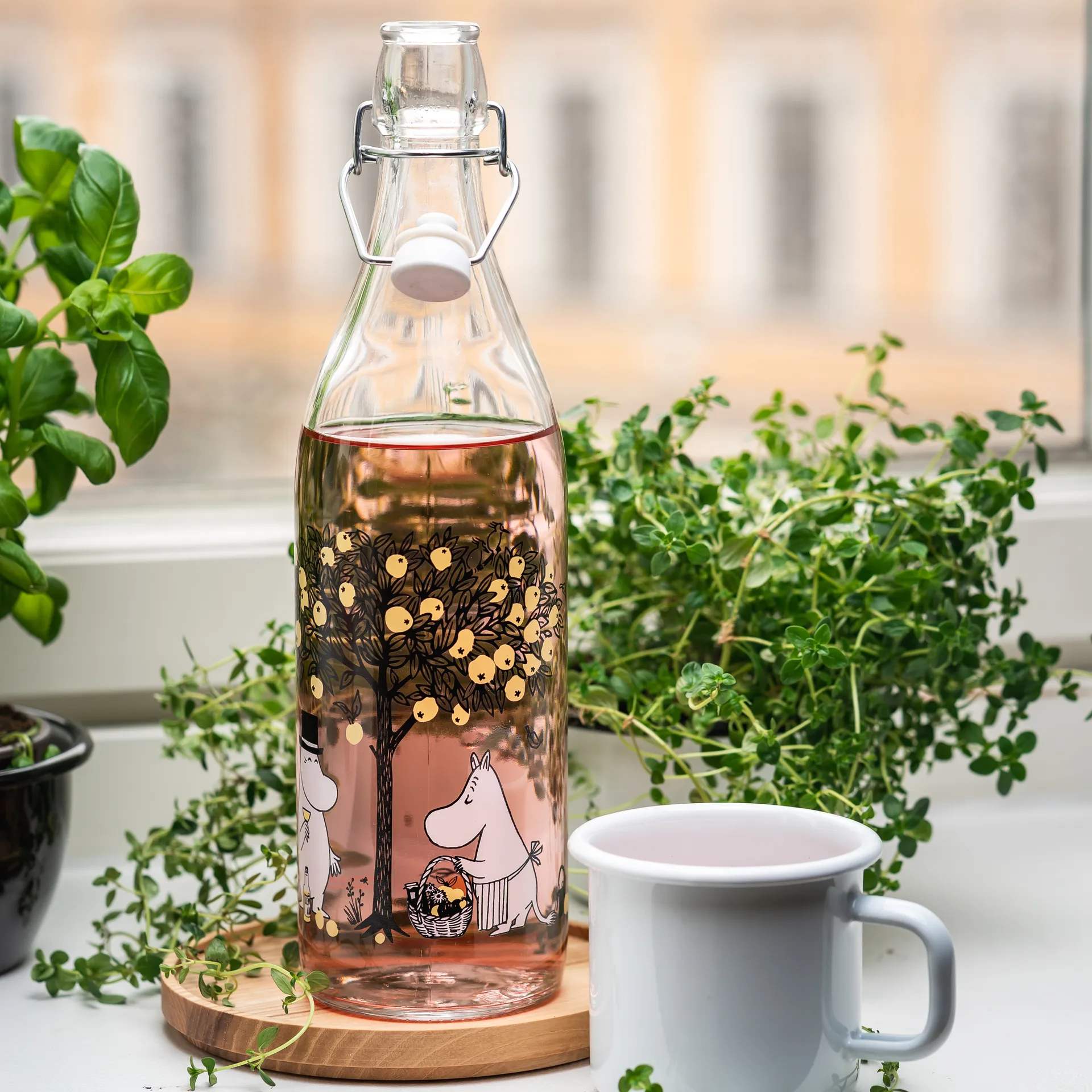 Mumin glasflaska 1 L, Apples Muurla