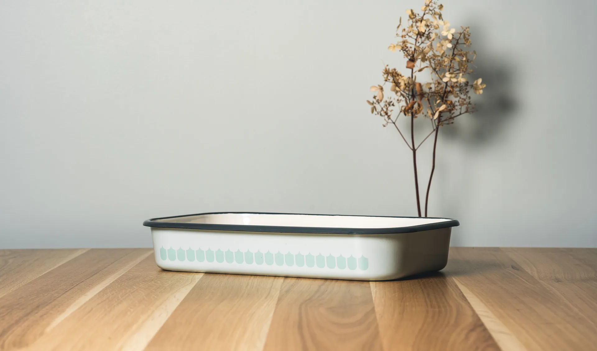 Vappu emaljugnsform 19x32 cm, Green Muurla