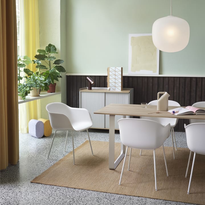 70/70 matbord 225x90 cm, Solid smoked oak-Black Muuto