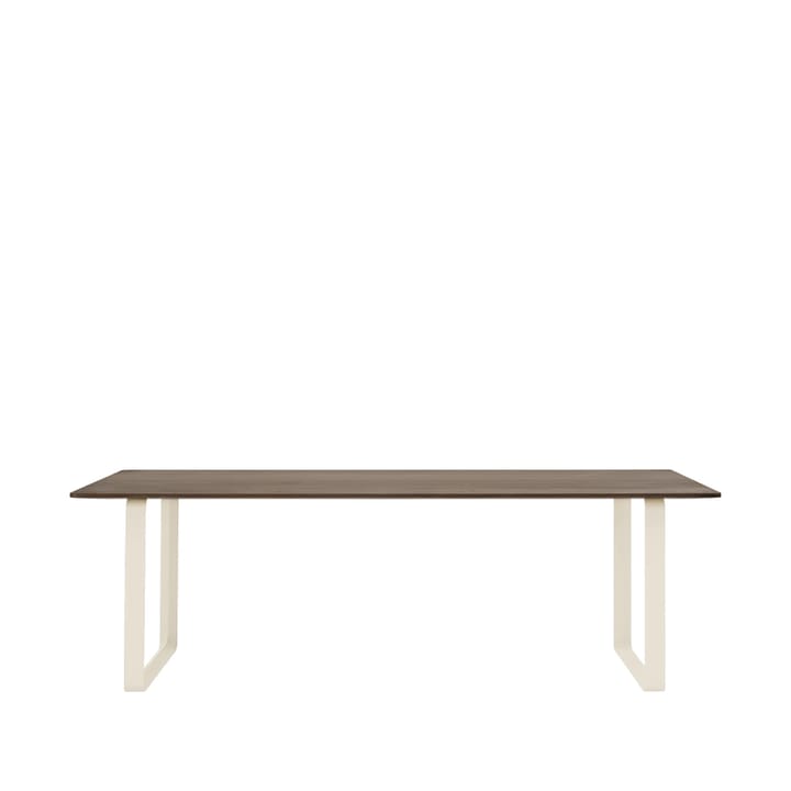 70/70 matbord 225x90 cm - Solid smoked oak-Sand - Muuto