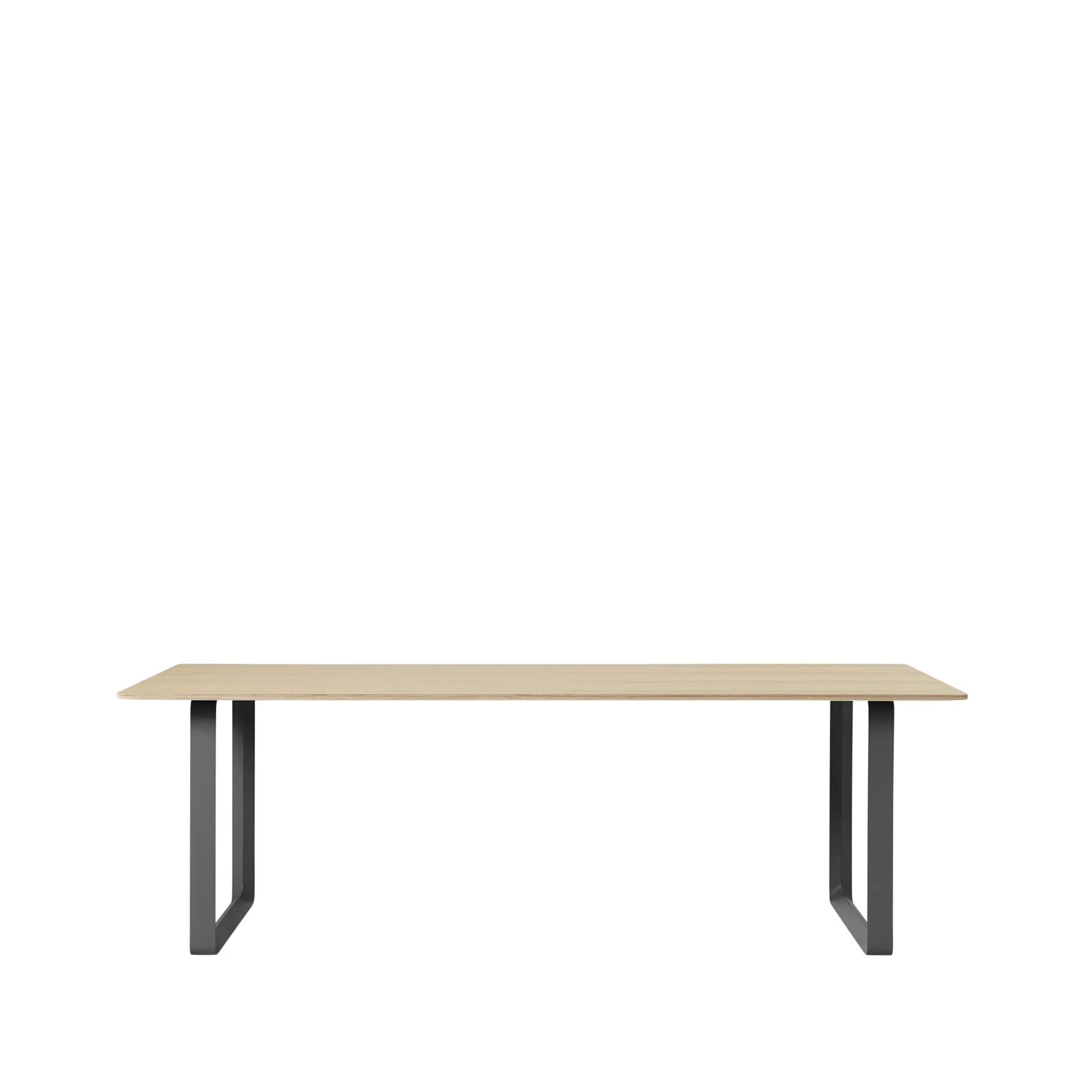 70/70 matbord 255x108 cm, Oak veener-Plywood-Black Muuto