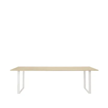 70/70 matbord 255x108 cm - Solid oak-White - Muuto