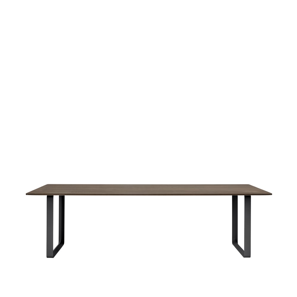 Muuto 70/70 matbord 255x108 cm Solid oak-Black | Skandinavisk Design | Matbord | Beige