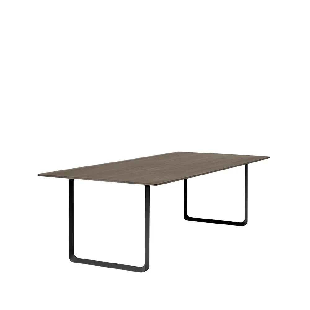 70/70 matbord 255x108 cm, Solid smoked oak-Black Muuto