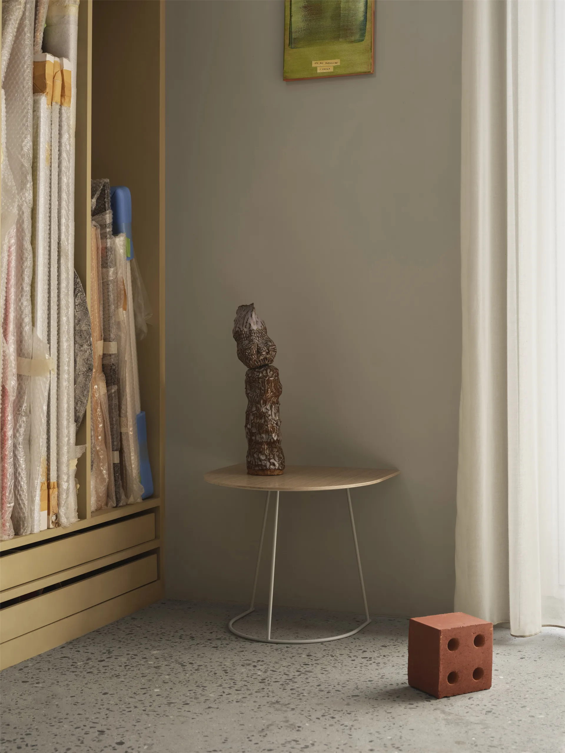 Airy soffbord halvstorlek, Lackerad ekfanér-off white Muuto