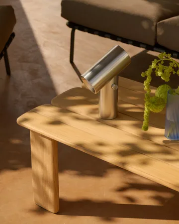 Assemble soffbord - Teak, 135x55 cm - Muuto