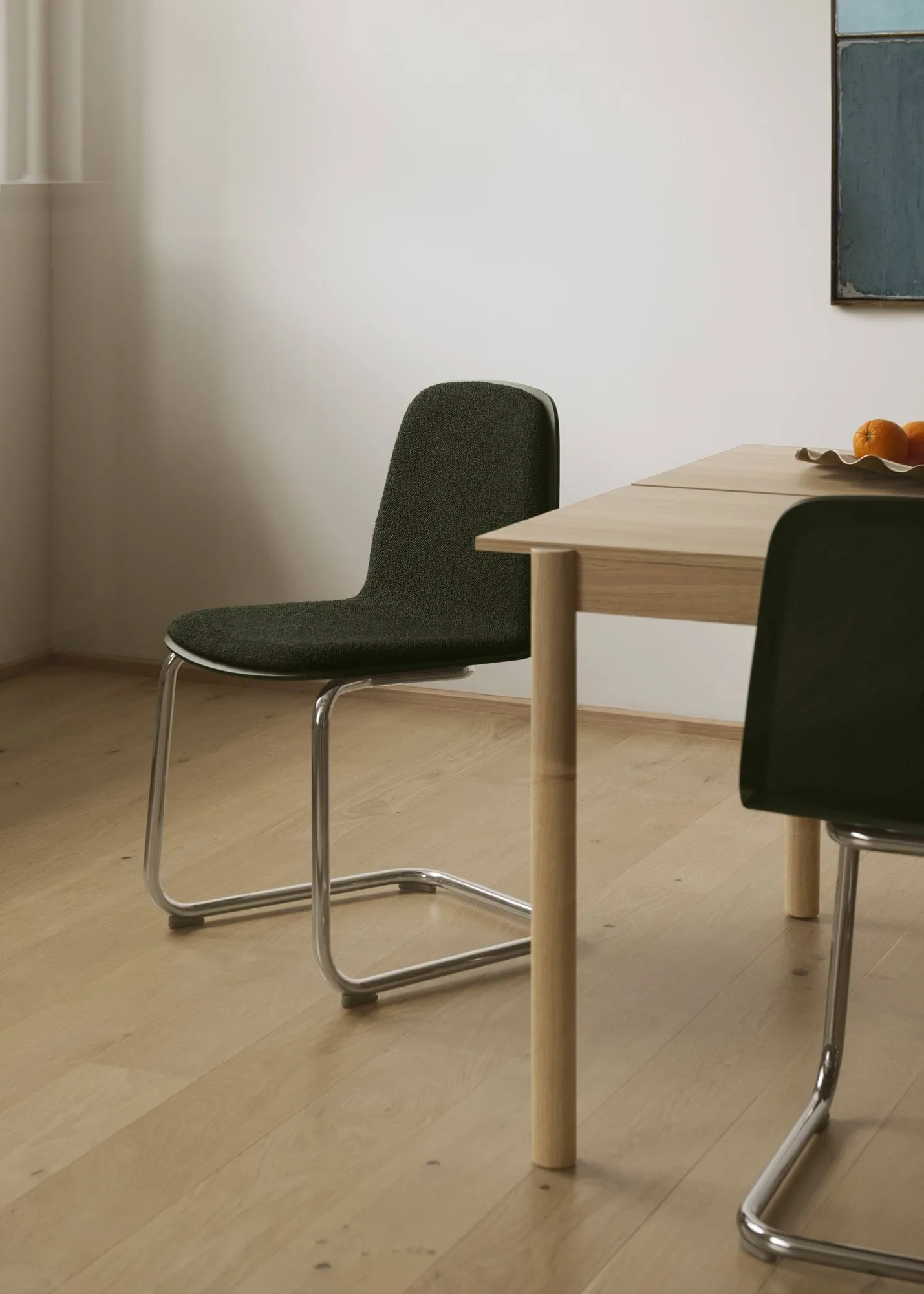 Brink Chair Cantilever Base stol, Ek-krom Muuto Brink Chair Cantilever Base stol, Ek-krom Muuto